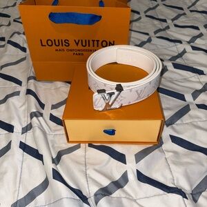 Louis Vuitton White and Silver Monogram Belt